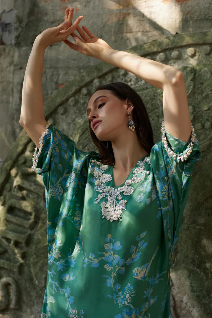 Resort Wear '25 - Ever Green Allure