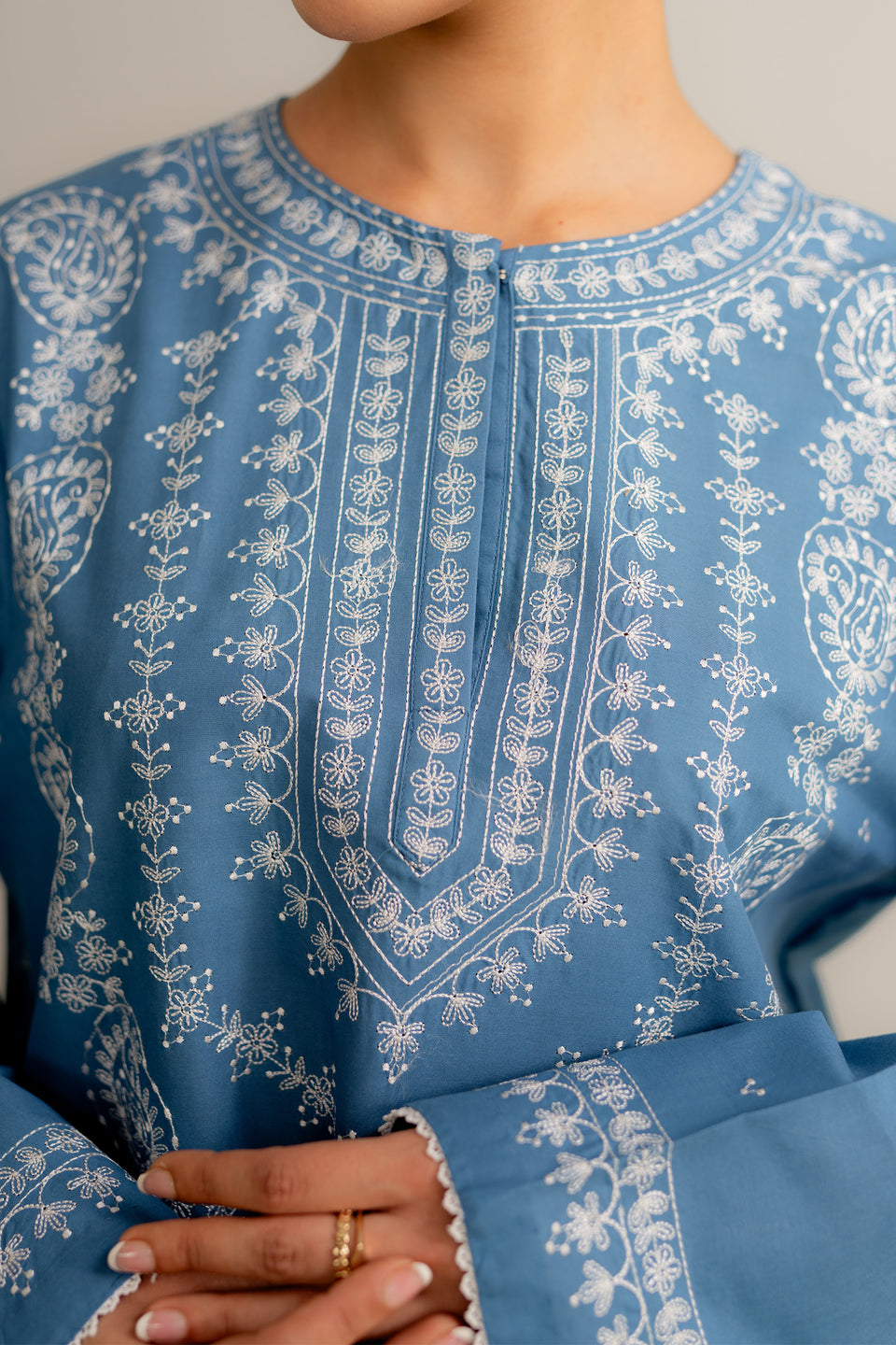 Basics SS '25 - ZR25B0712