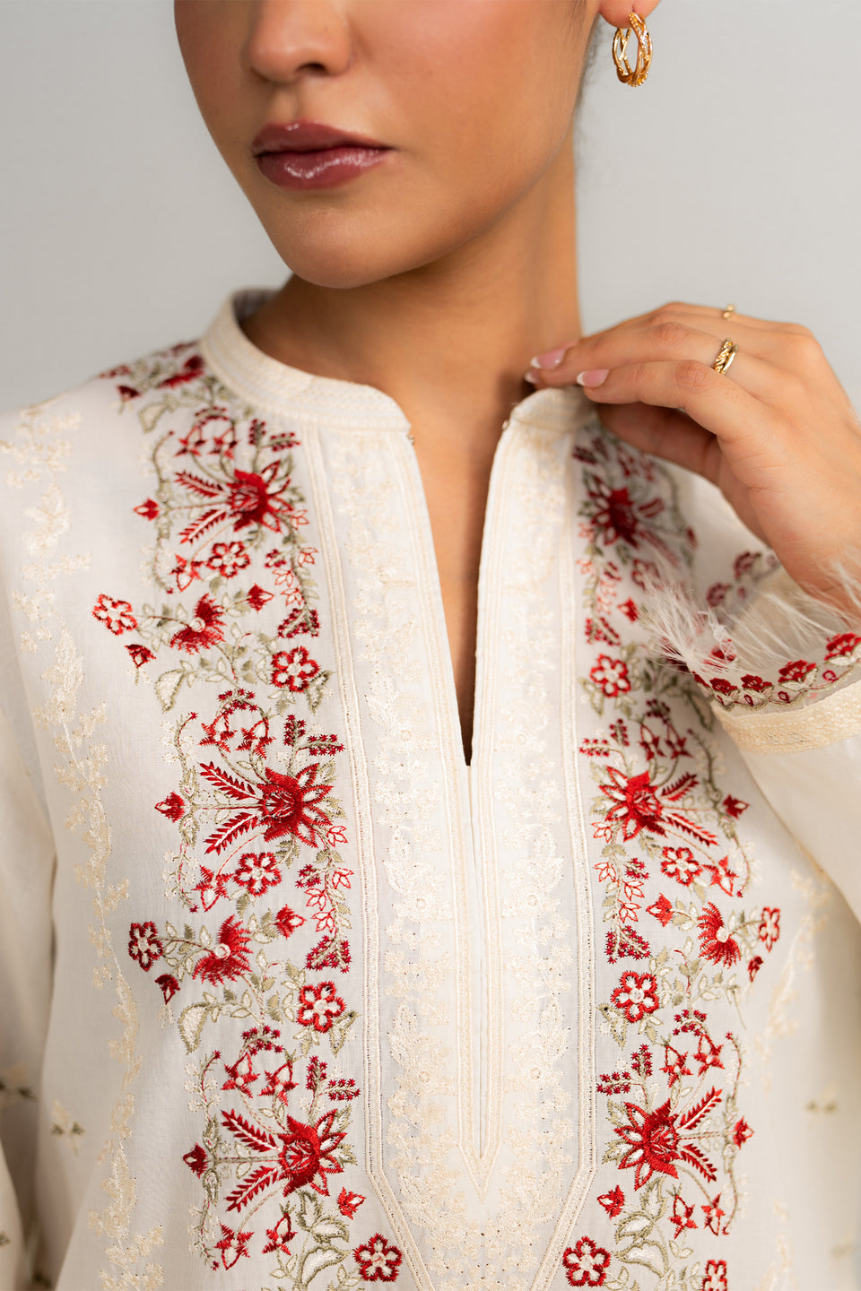 Basics SS '25 - ZR25B0716