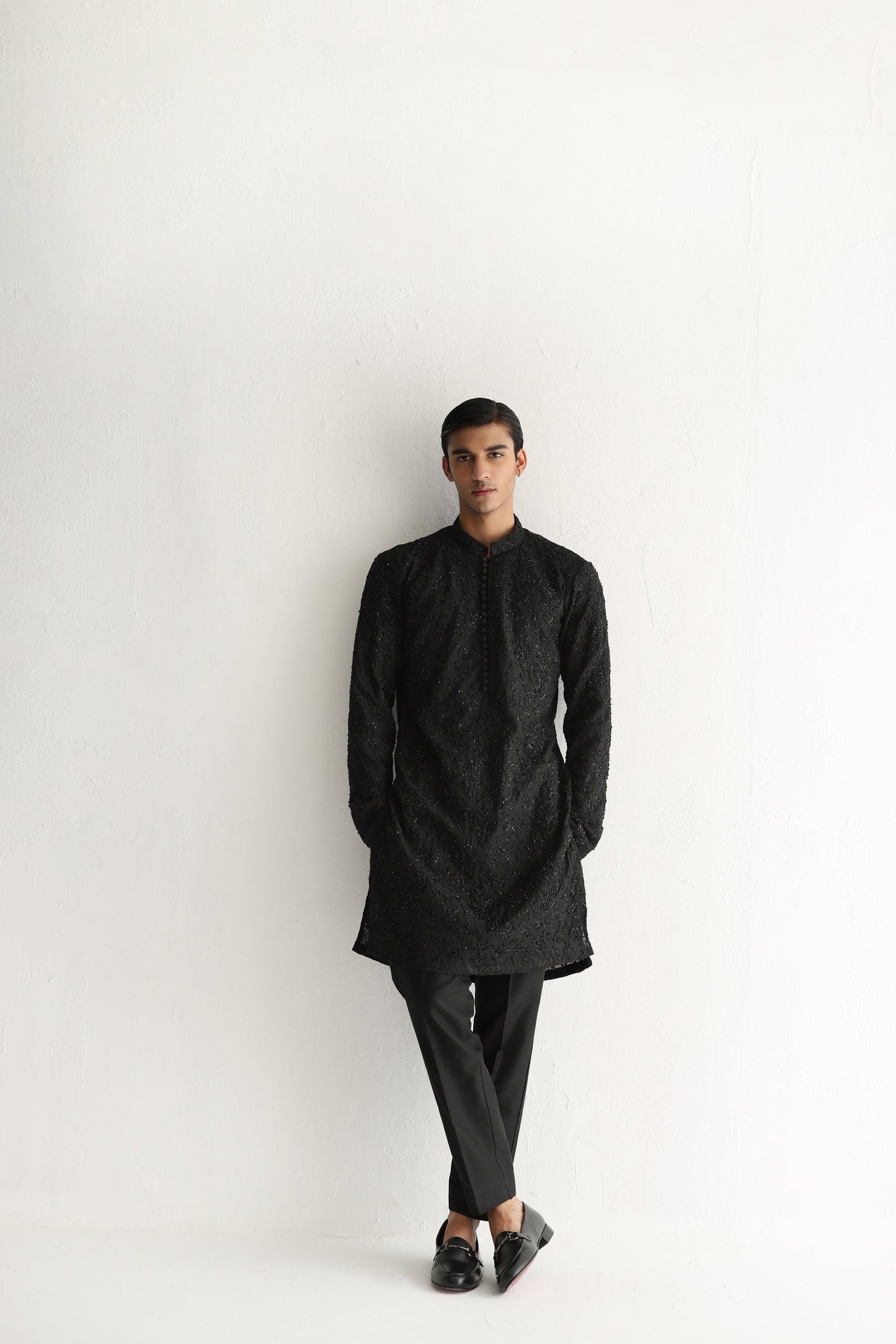 BLACK EMBOSSED, EMBROIDERED KURTA PAJAMA
