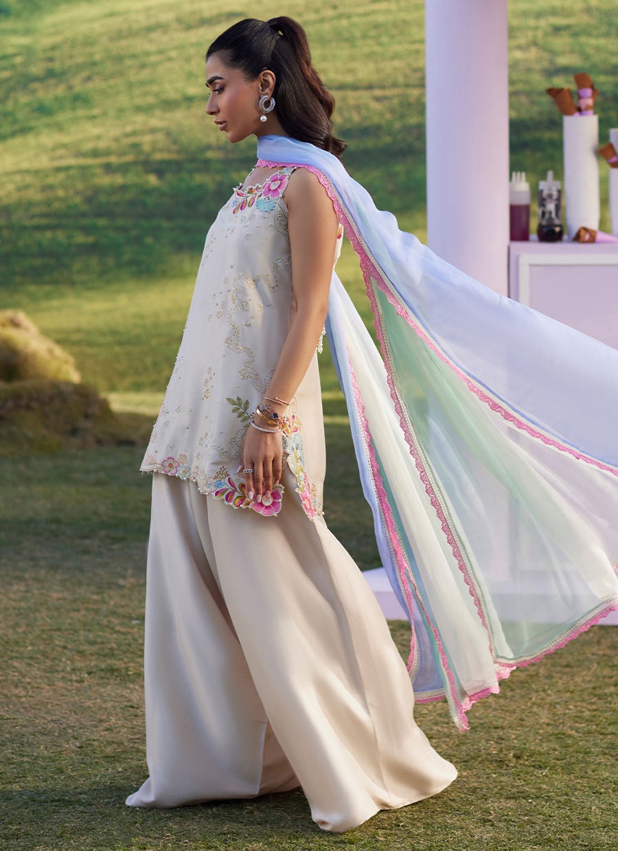 Aira Shirt And Dupatta