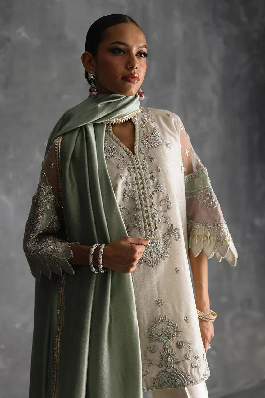 Vera Festive '25 - Qamer