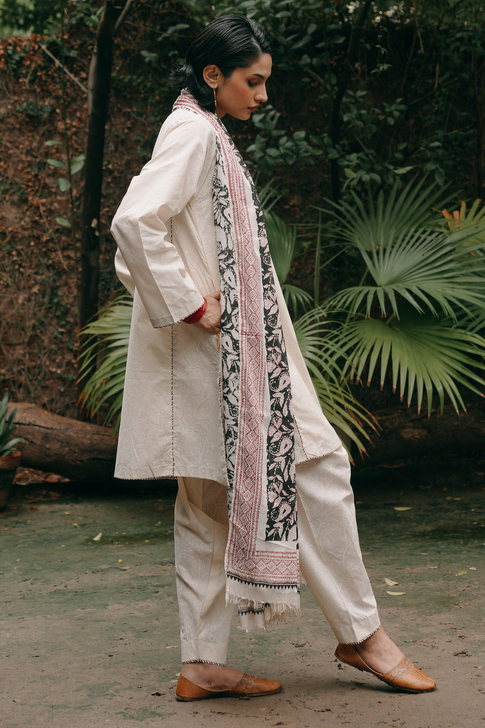 Handcrafted Edit III SS '25 - ZR25H0716