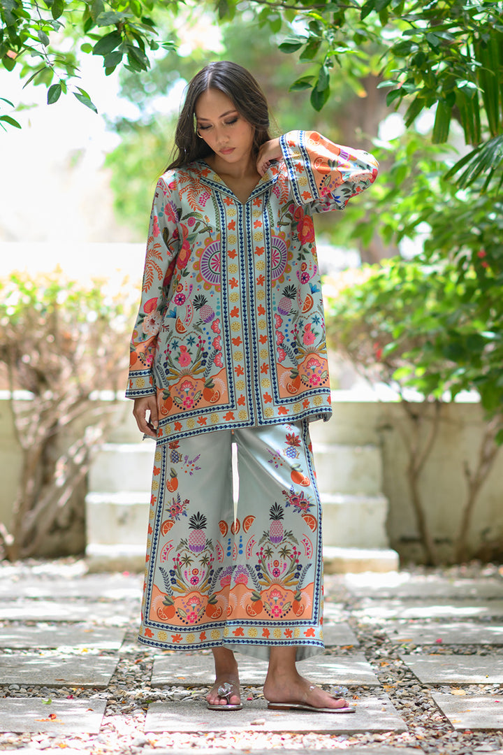 Rocco Prints '25 - Floral Temptation