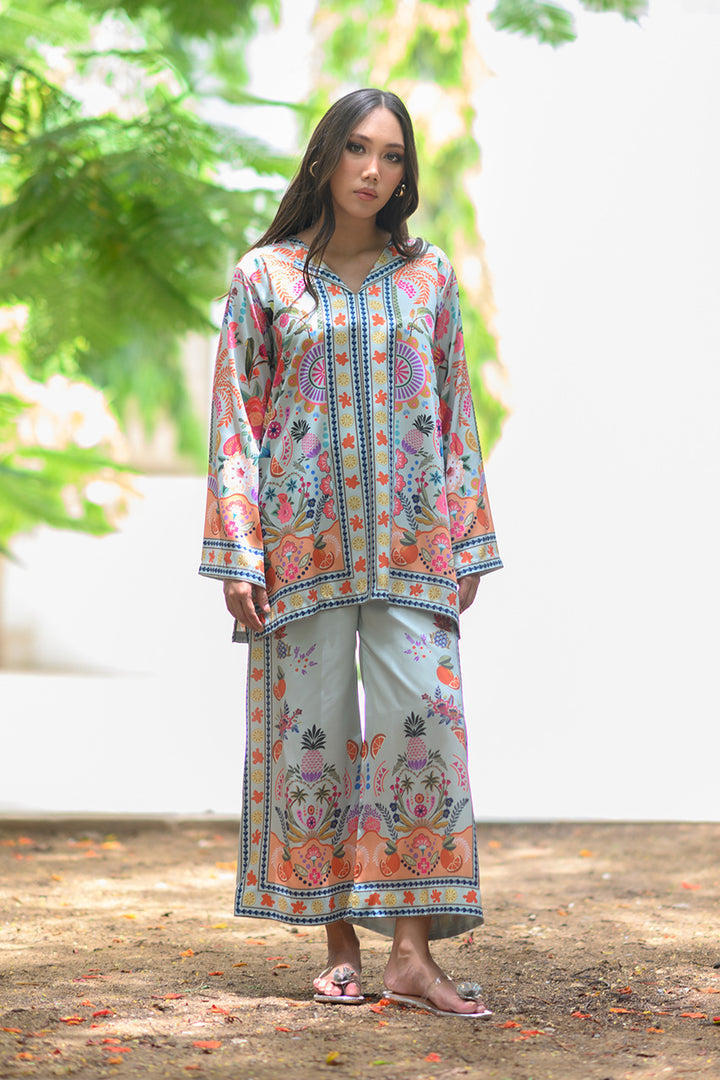 Rocco Prints '25 - Floral Temptation