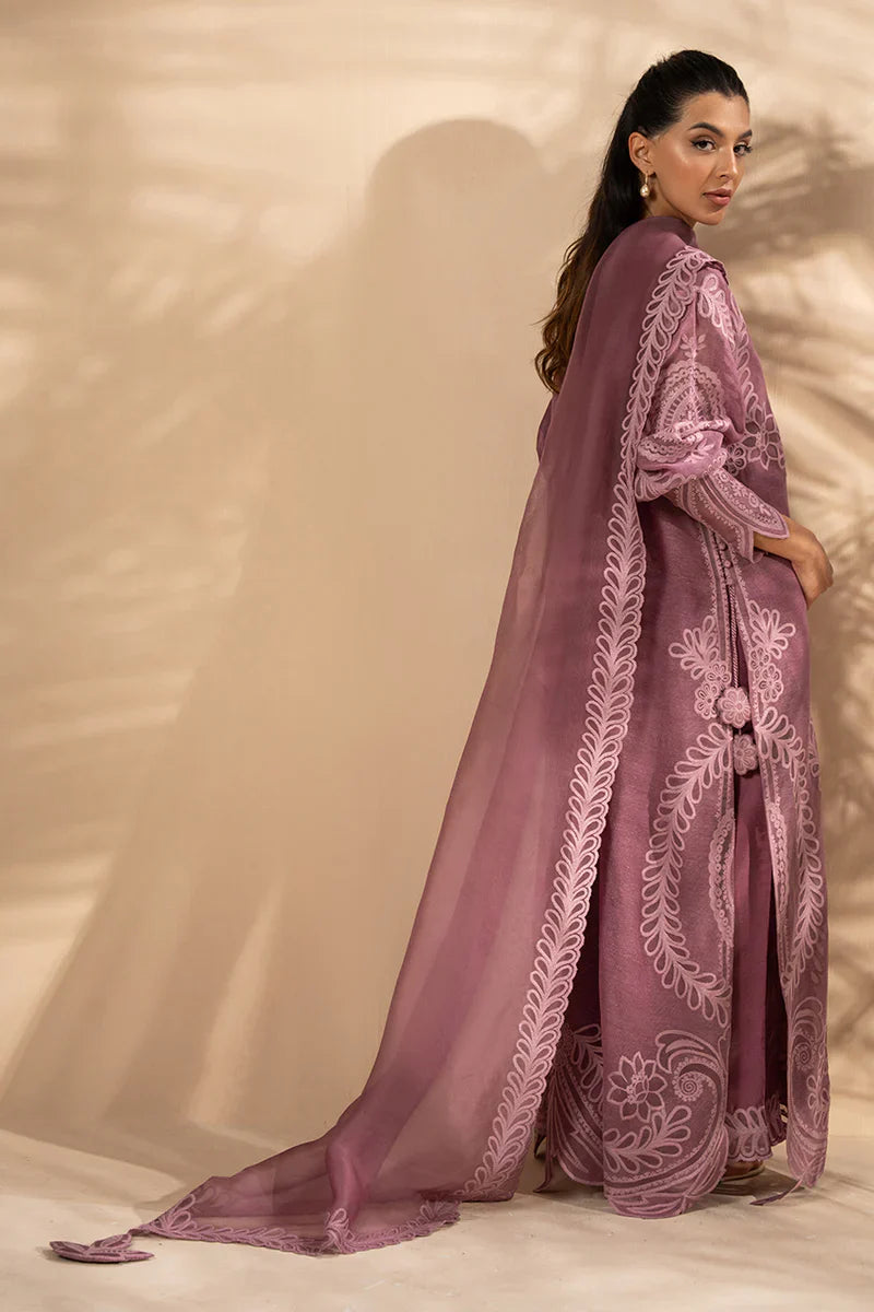 Fall Festive Modern Luxe '25 - Revia (A)