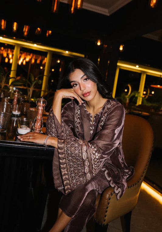 Velvet Luxe '25 - ZURI