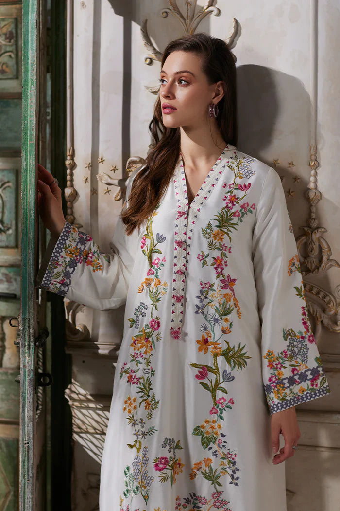 Resort Wear '25 - Blossom Aura