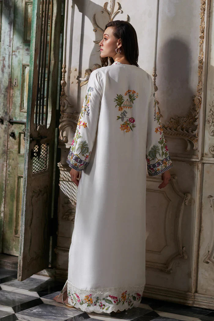 Resort Wear '25 - Blossom Aura