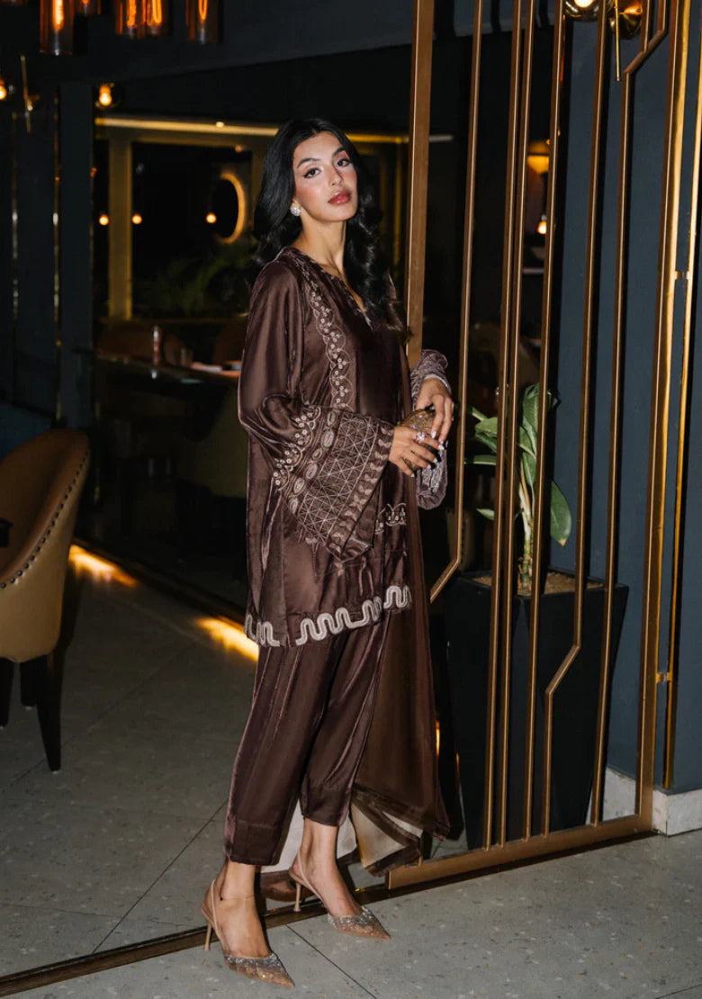 Velvet Luxe '25 - ZURI