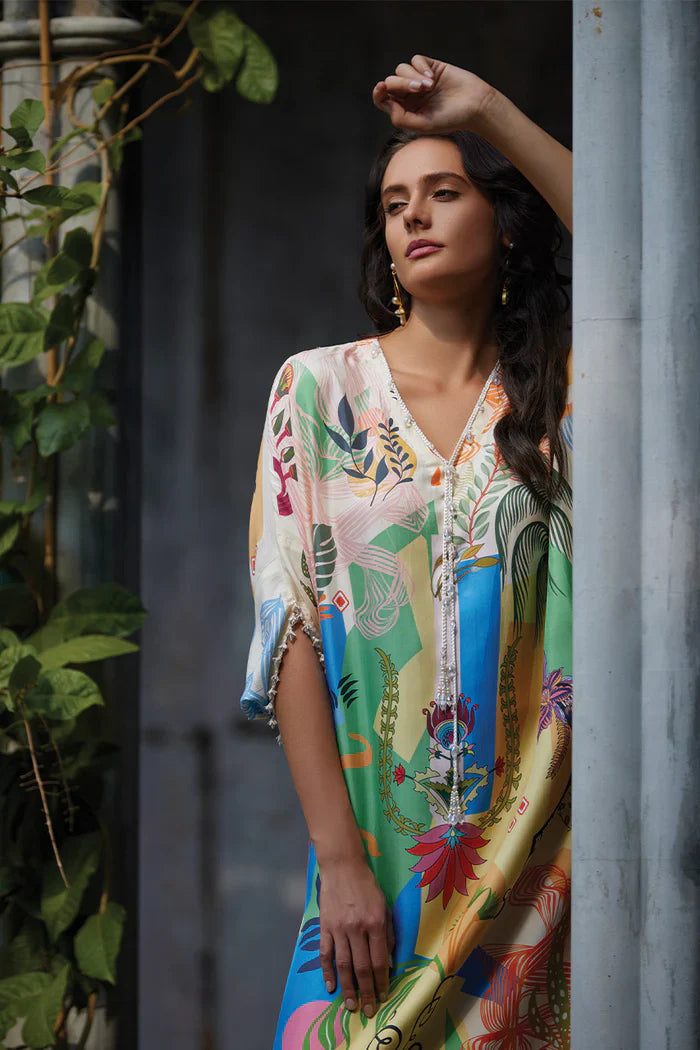 Resort Wear '25 - Tassel Grace