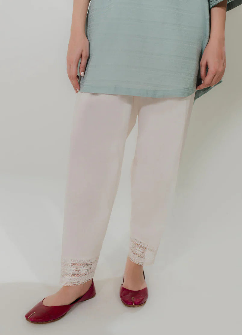 Bottoms'25 - 12762/101/101