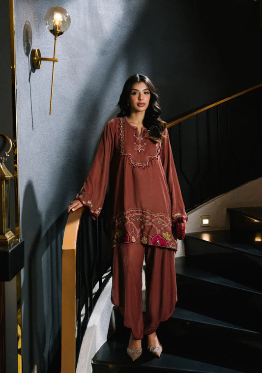 Velvet Luxe '25 - MILA