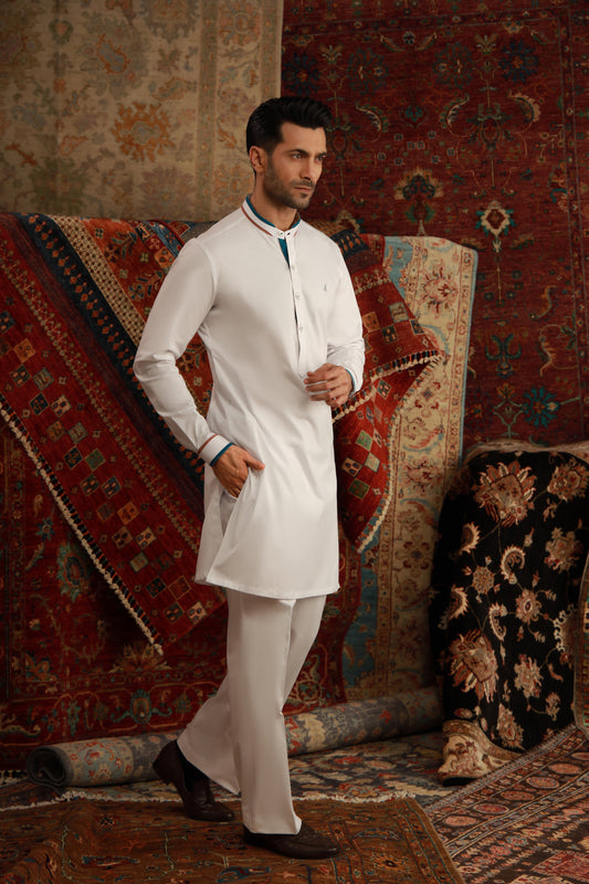 WHITE COTTON STRETCHABLE KURTA PAJAMA
