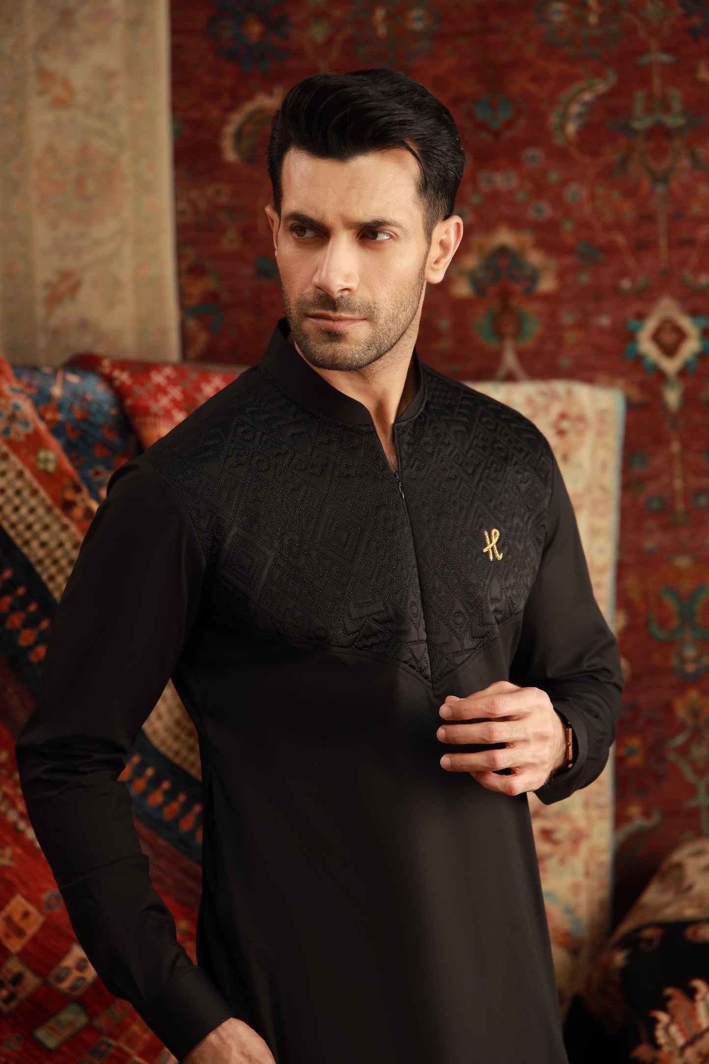 BLACK FOAM KURTA PAJAMA