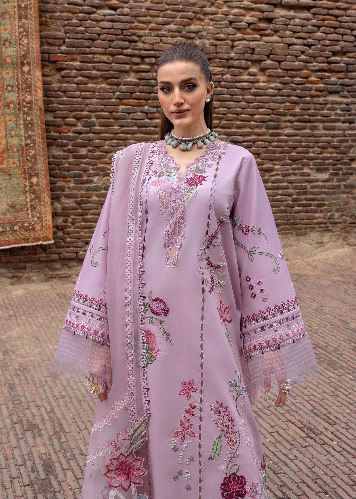 Tasawar Luxe Lawn '25 - MIRROR GARDEN - D3B