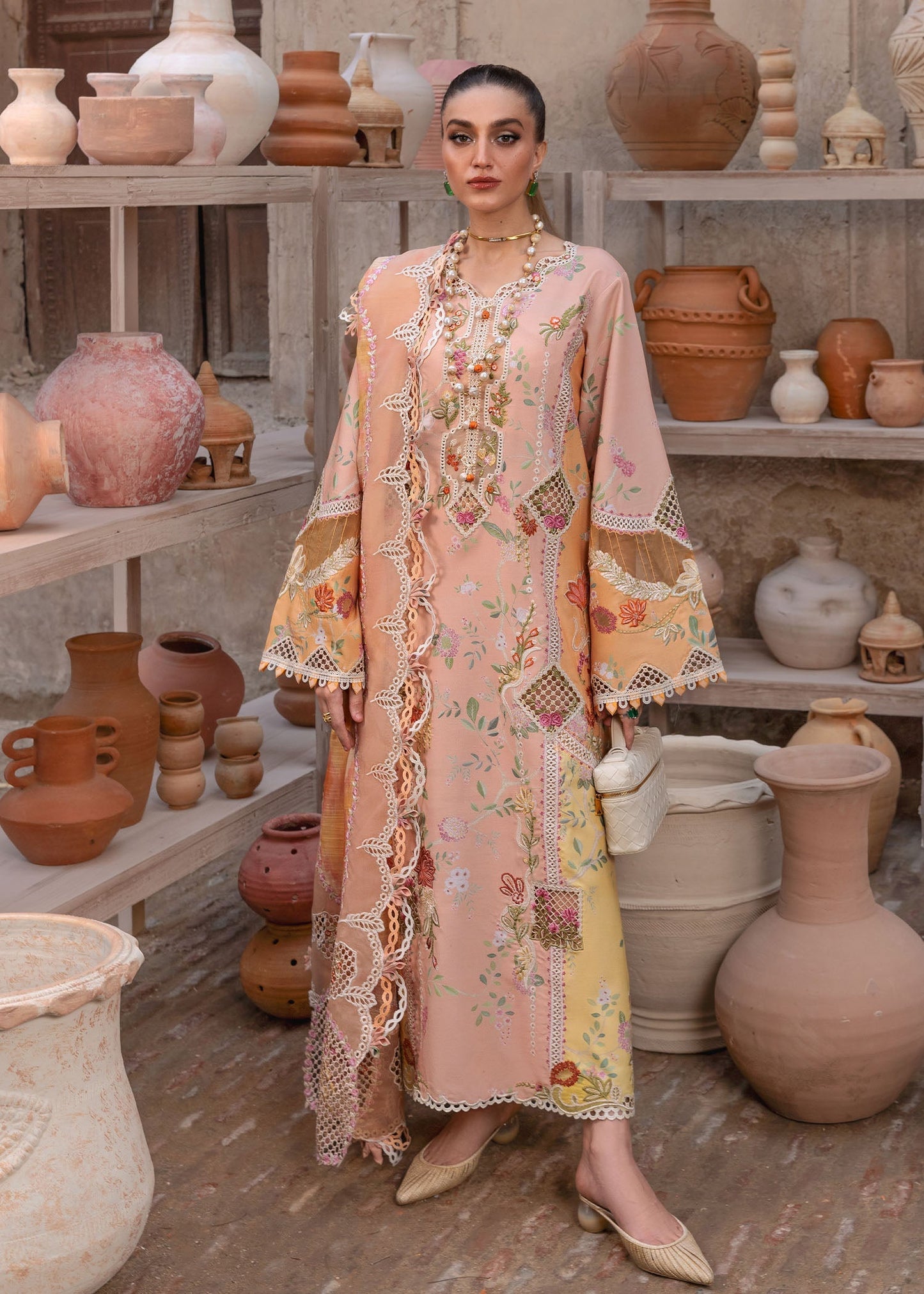 Tasawar Luxe Lawn '25 - BONJOUR AND BLOOM - D4B