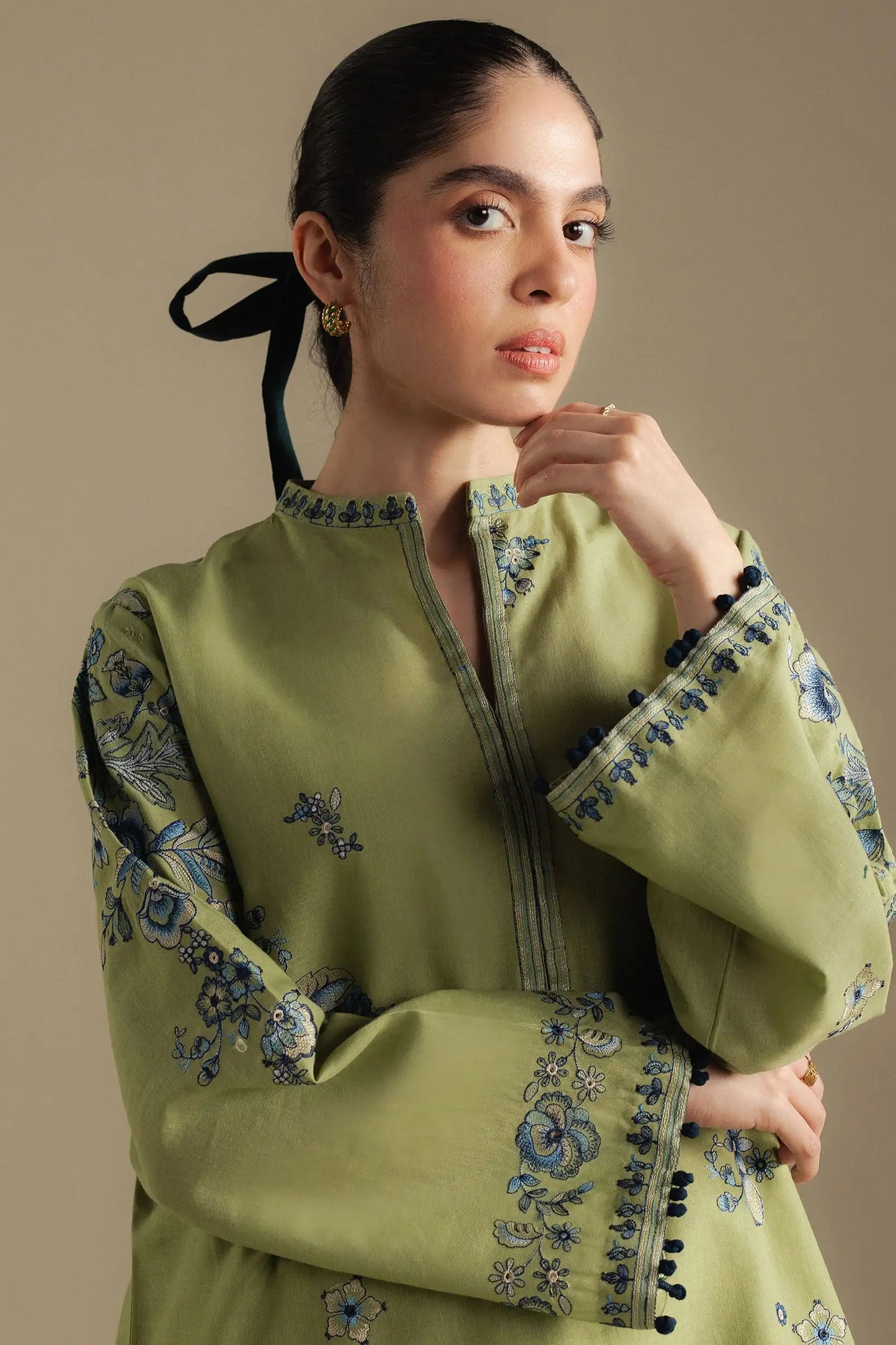 Coco Winter Unstitched '25 - Snowdrop-10B