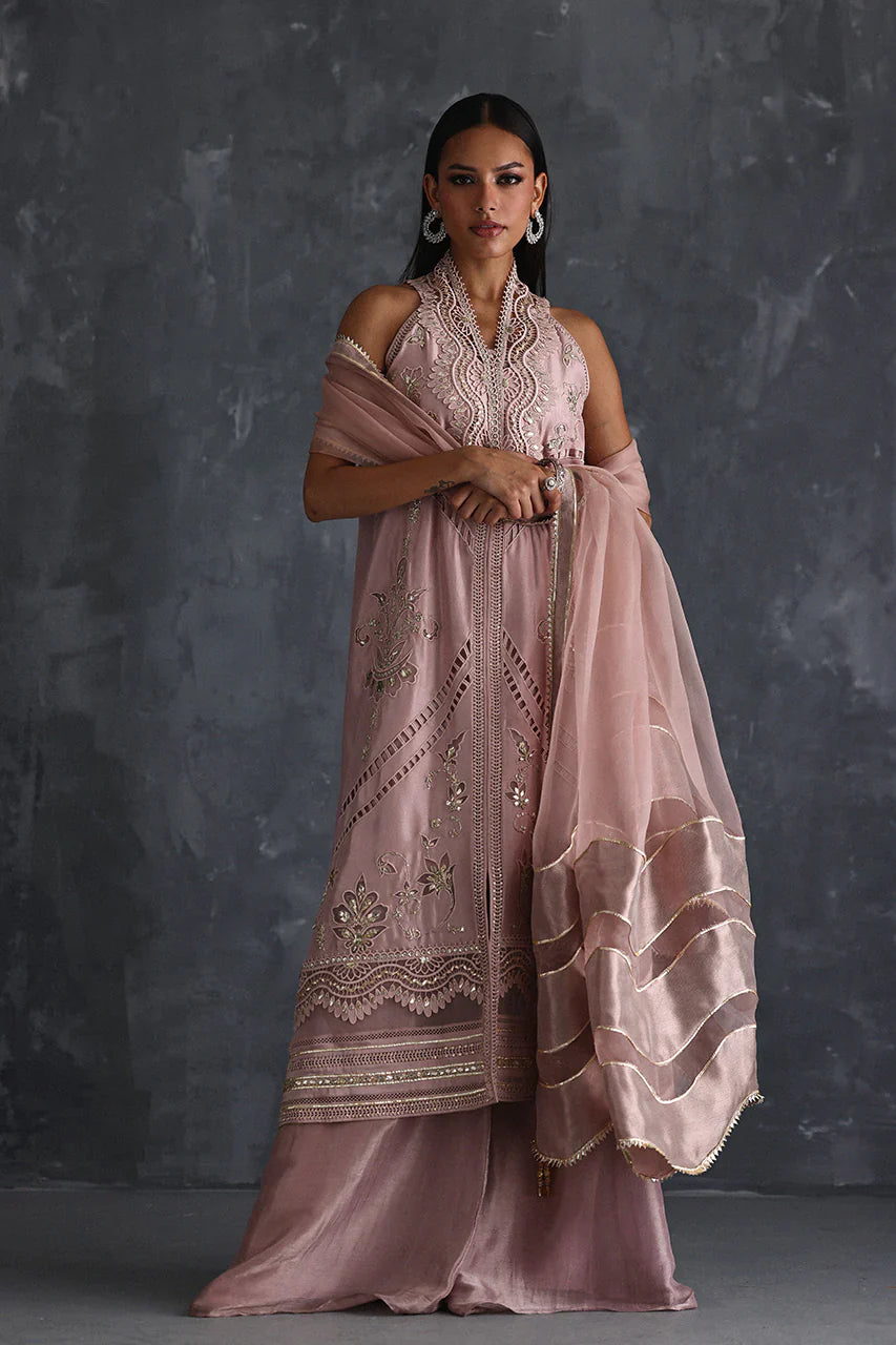 Vera Festive '25 - Zephira