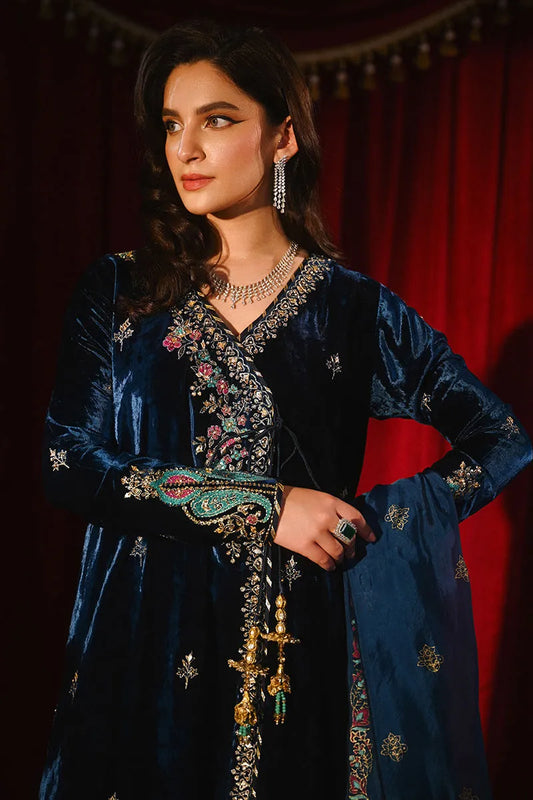 So Hot - Luxury Velvets '25 - Farah