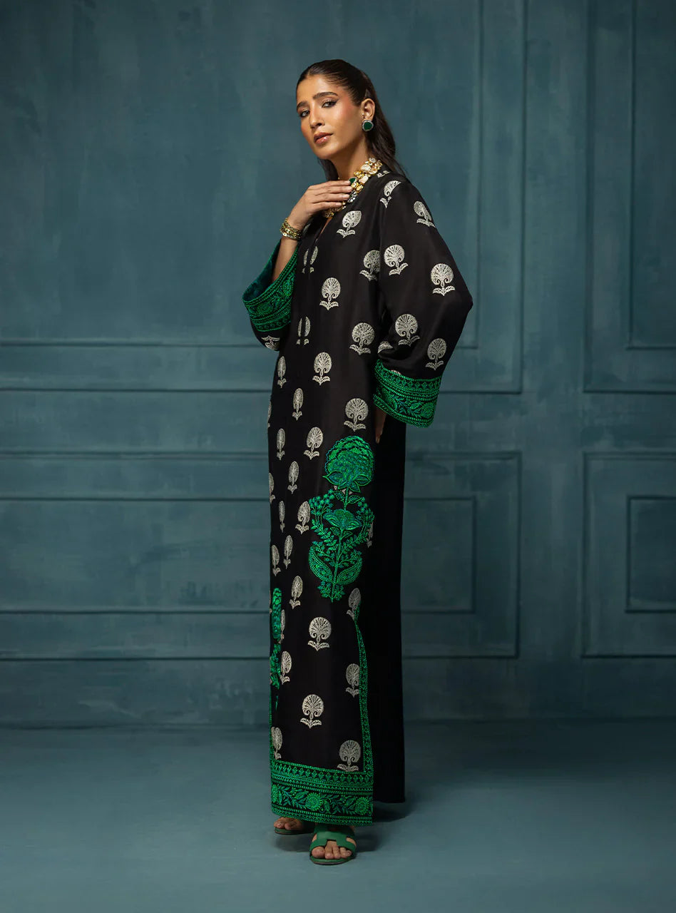Luxury Pret '25 - Shyna