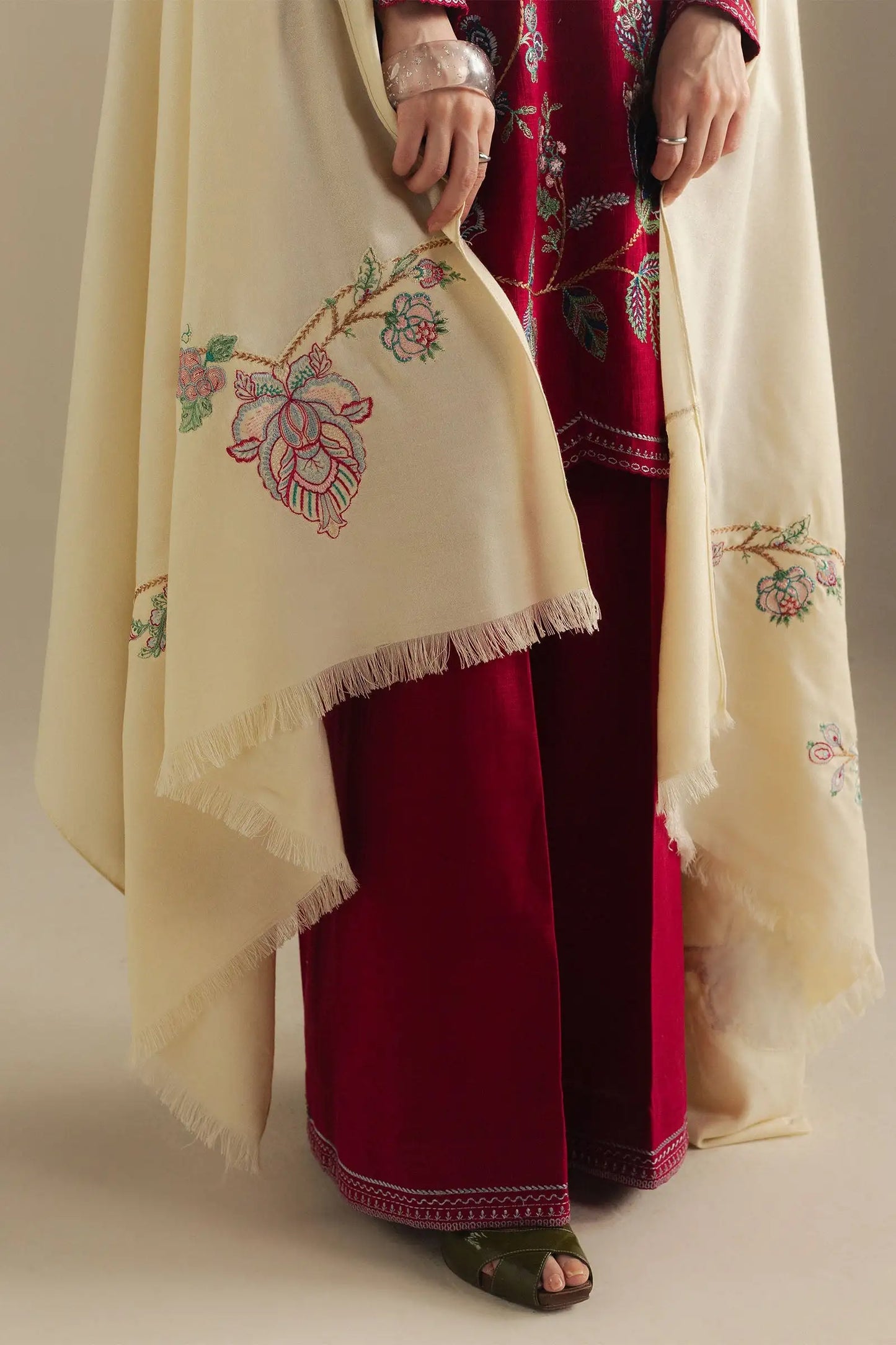 Coco Winter Unstitched '25 - Berry-3B