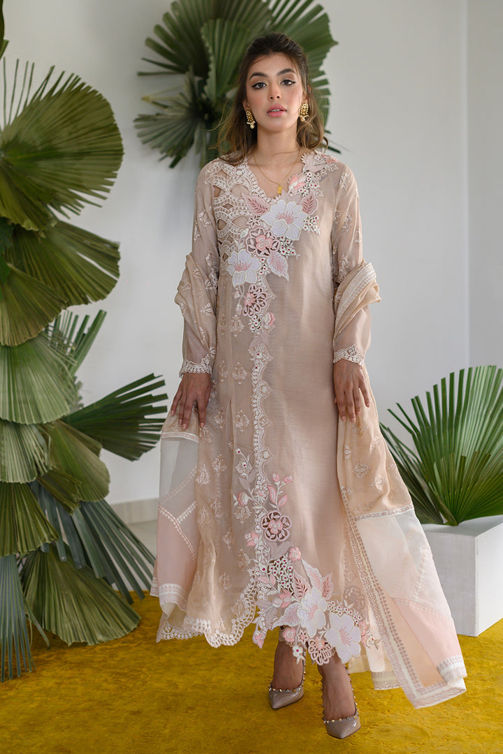 Luxury Pret - Cobbled Peach 3Pc