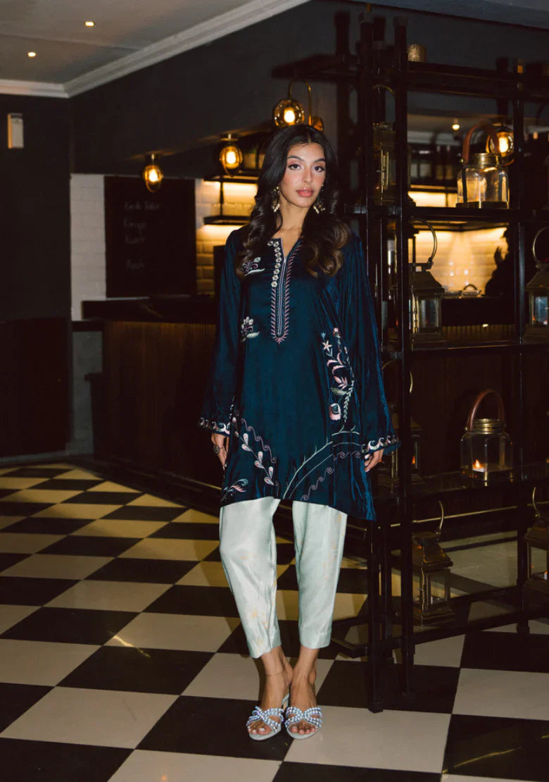 Velvet Luxe '25 - SOPHIE