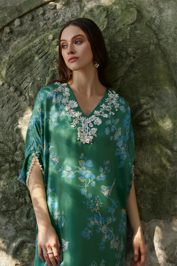 Resort Wear '25 - Ever Green Allure