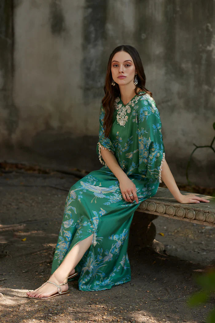 Resort Wear '25 - Ever Green Allure