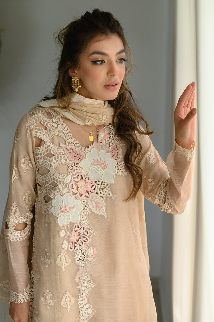 Luxury Pret - Cobbled Peach