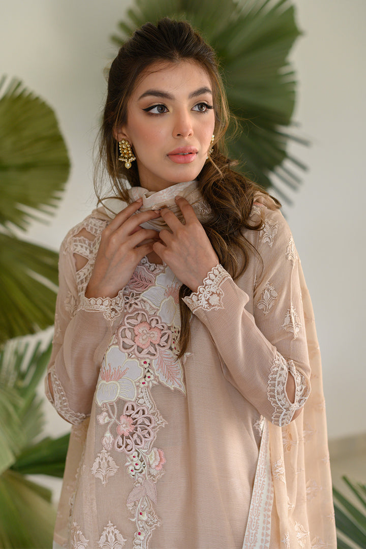 Luxury Pret - Cobbled Peach 3Pc