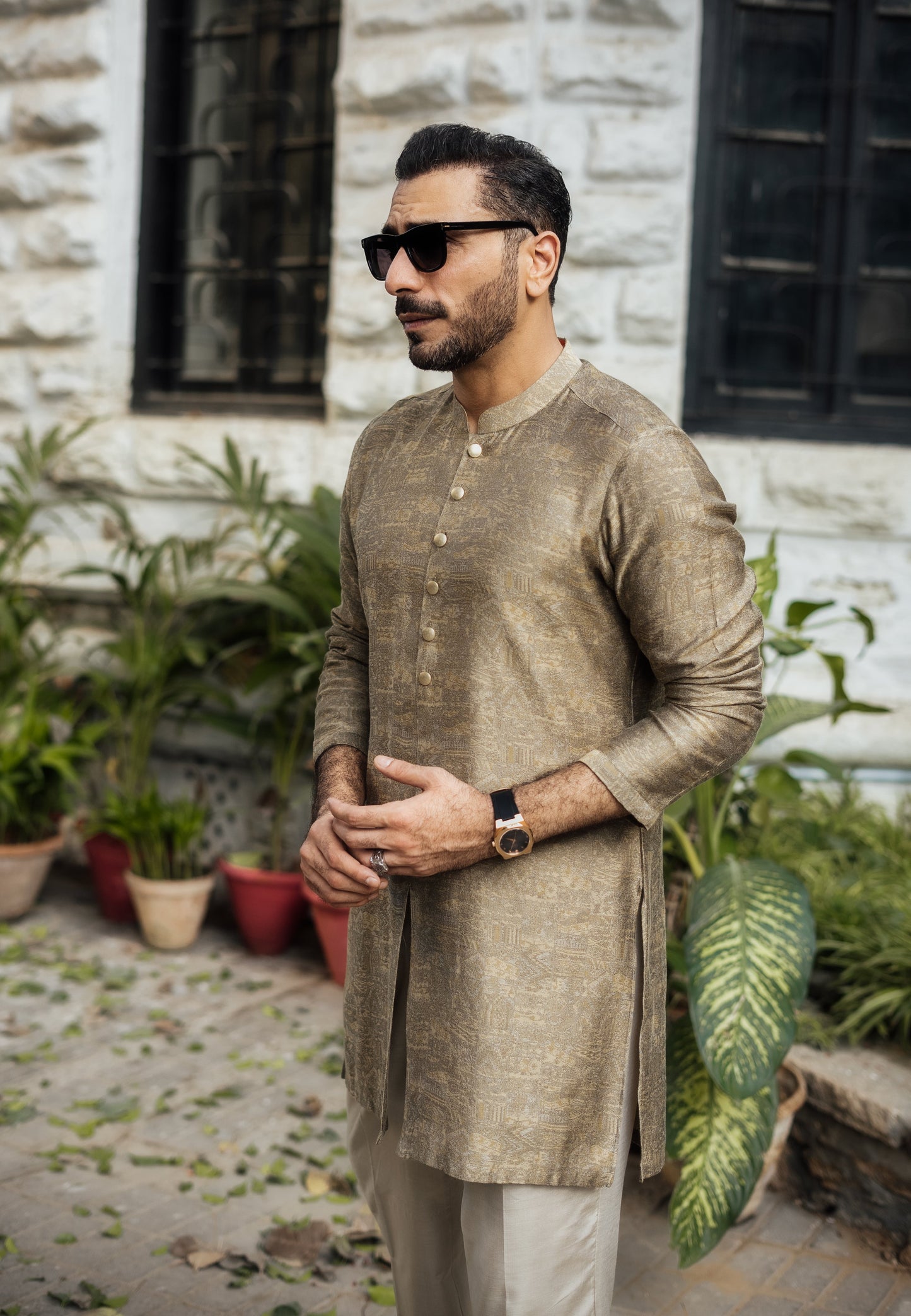-XARTAJ- GOLD KURTA PAJAMA