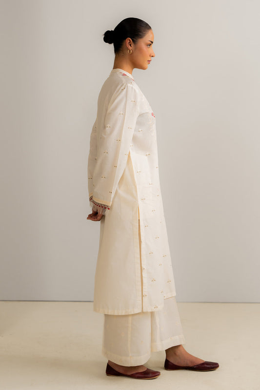 Basics SS '25 - ZR25B0716