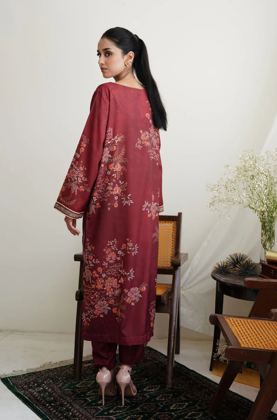 Chaman Maroon