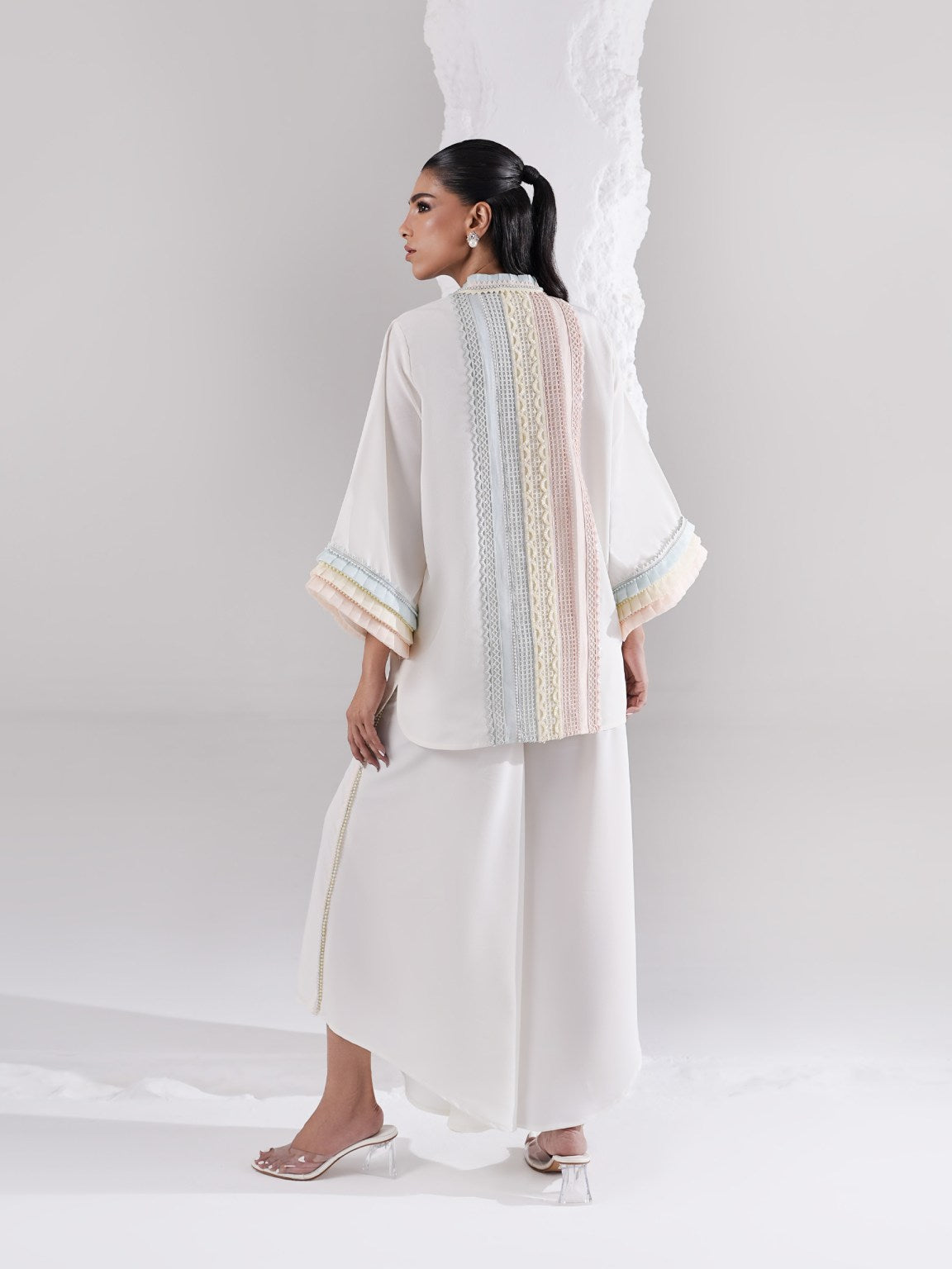 Thea Edit '25 - Alaia