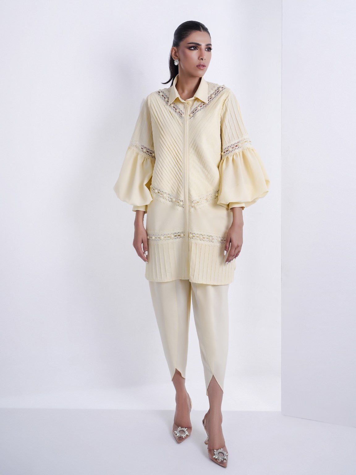 Thea Edit '25 - Aura – Yellow