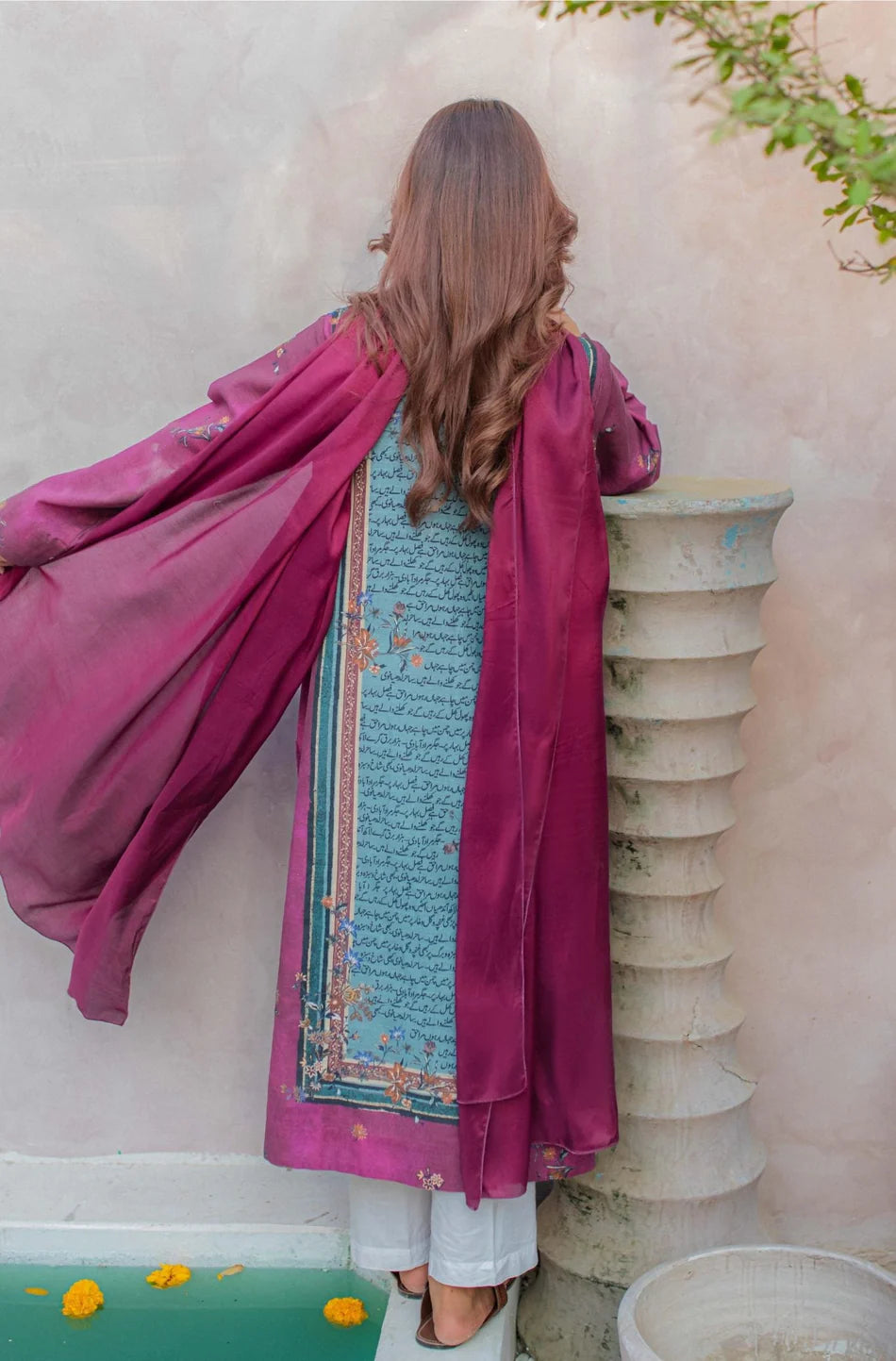 Phool Kurta