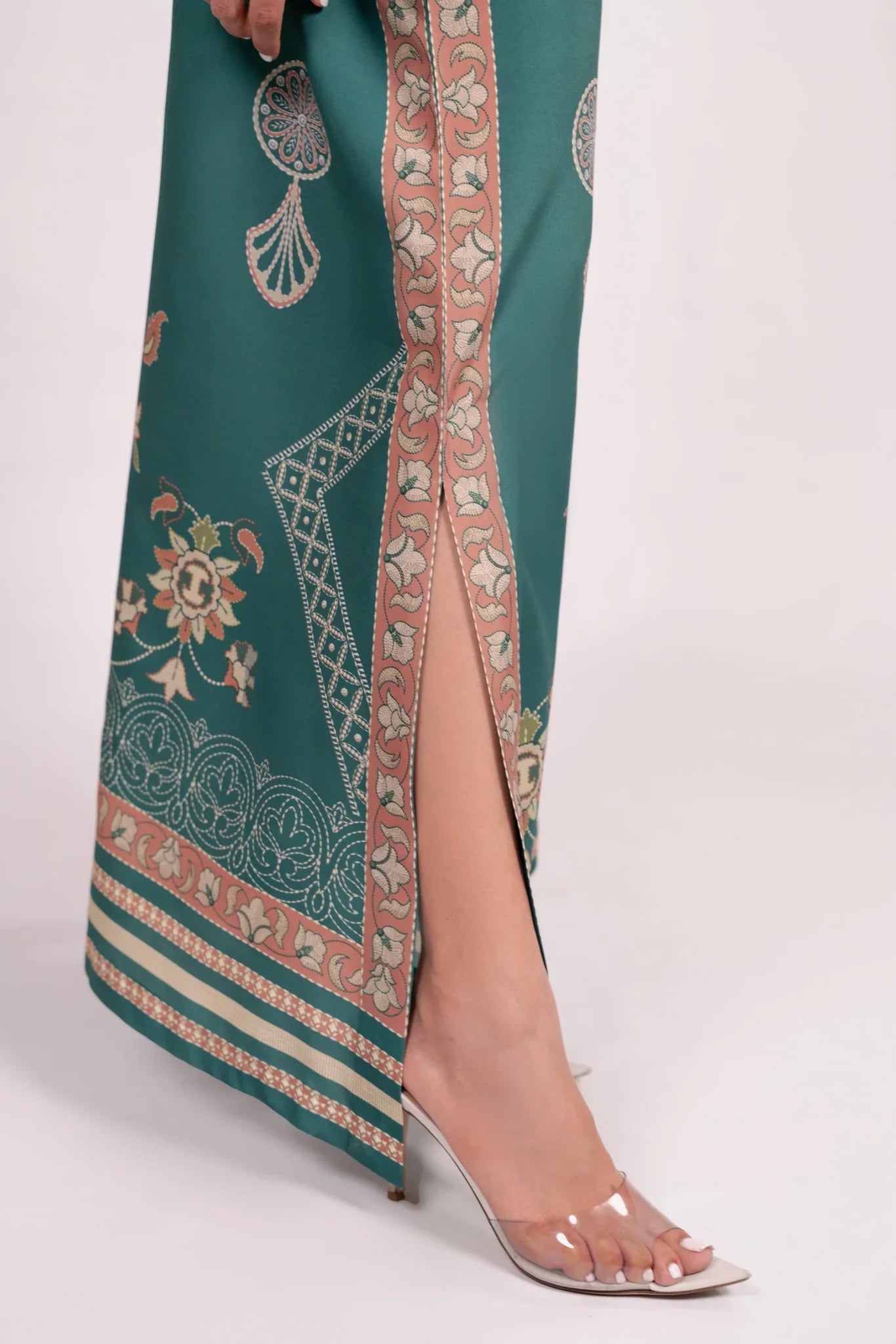 Spring/ Summer'25 Drop II-Darya B