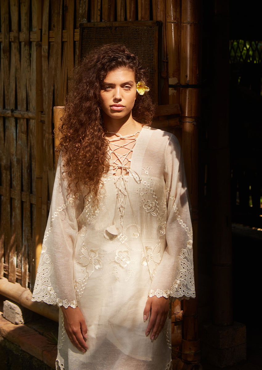 Edit '25 - Bella Ivory