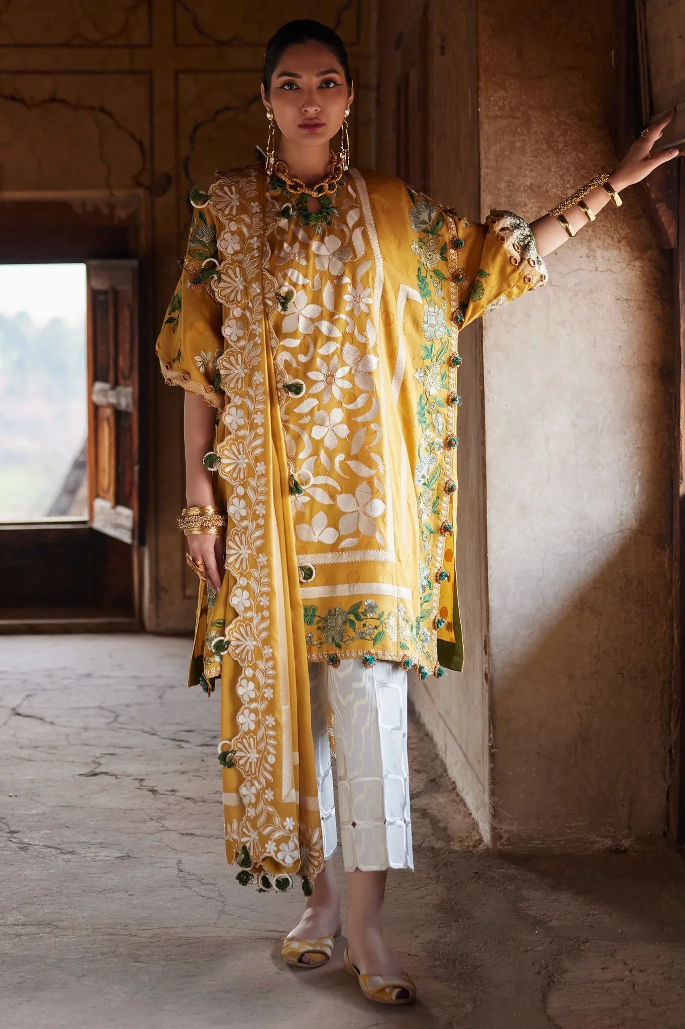 Lawn'25- Aurelia (EL25-08 B)