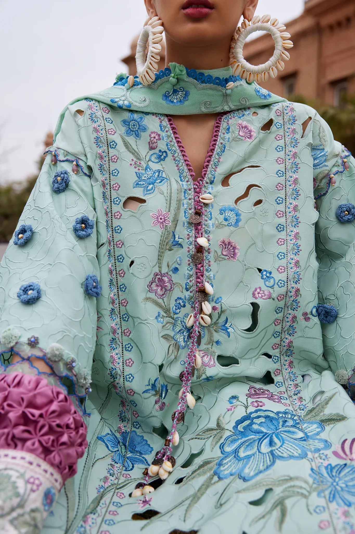 Lawn'25- Amara (EL25-09 B)