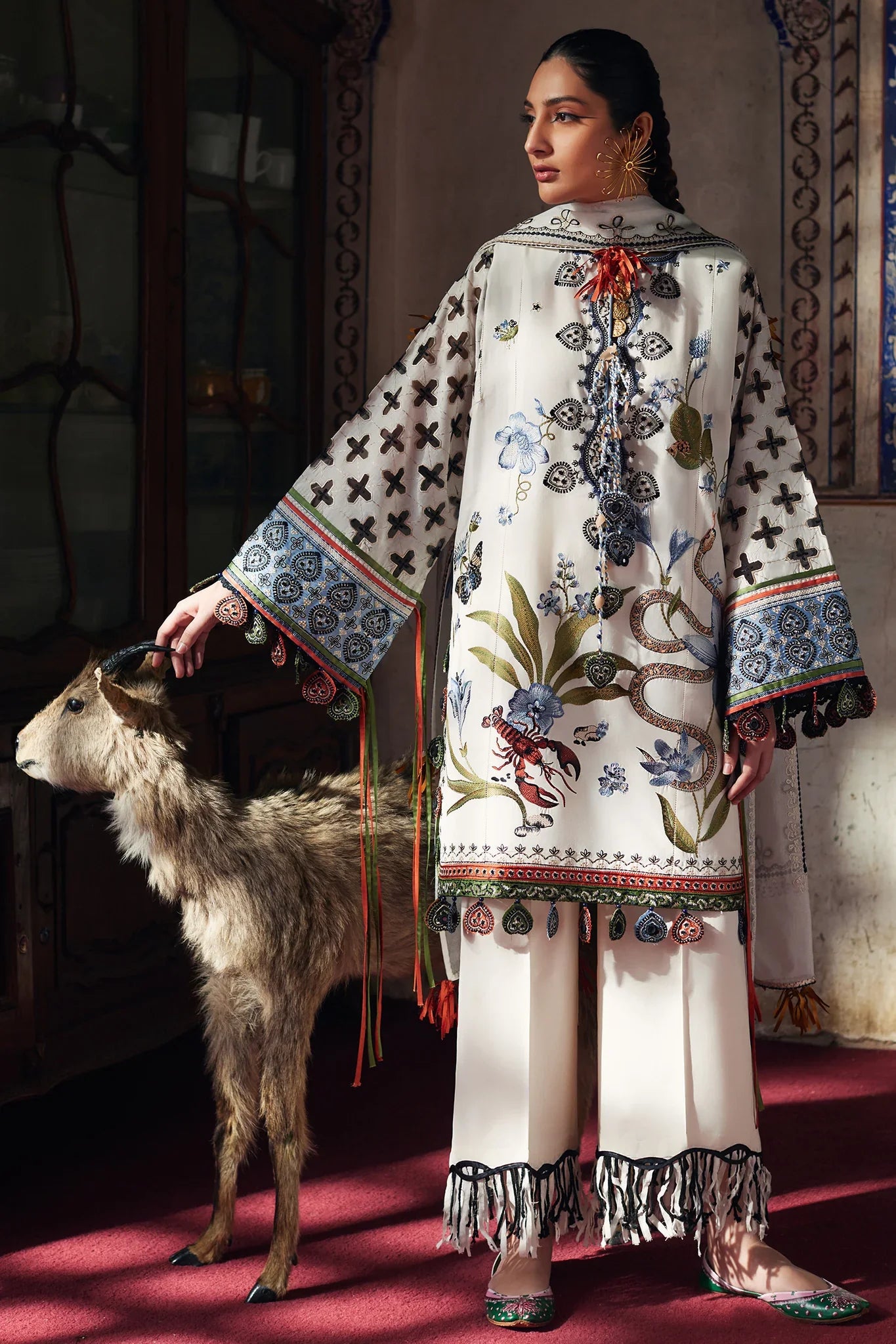 Lawn'25- Azureh (EL25-04 B)