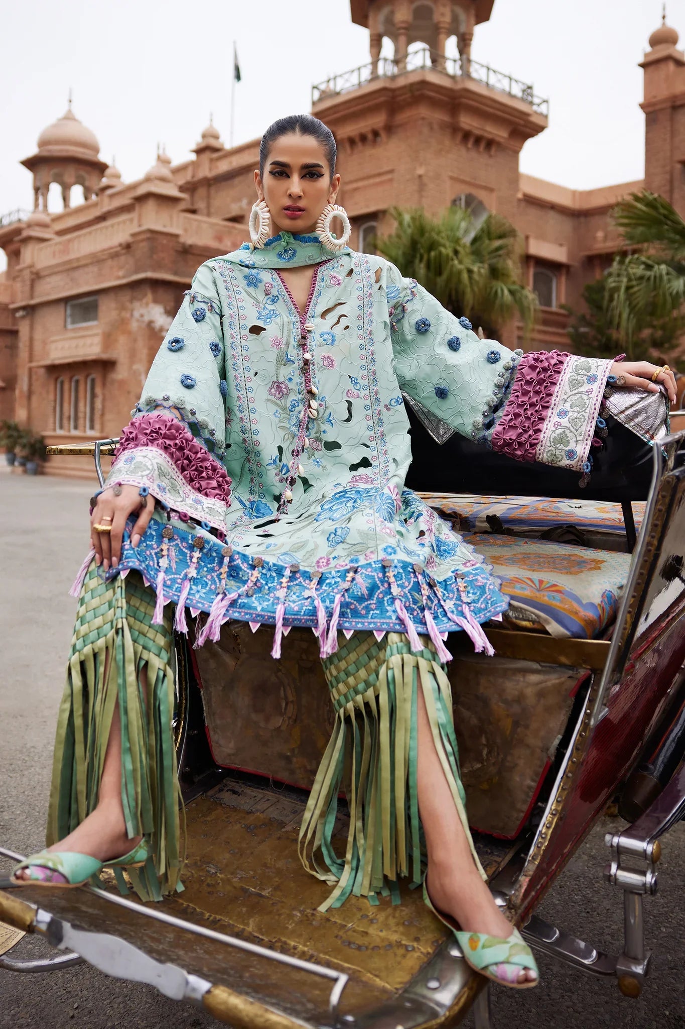 Lawn'25- Amara (EL25-09 B)