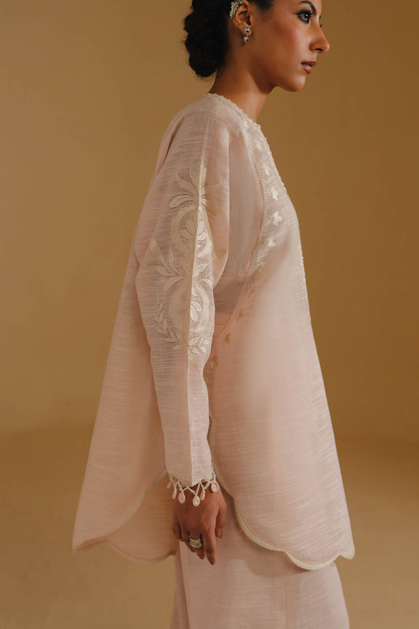 Essentials '25 - HAYA (ERW-21437)