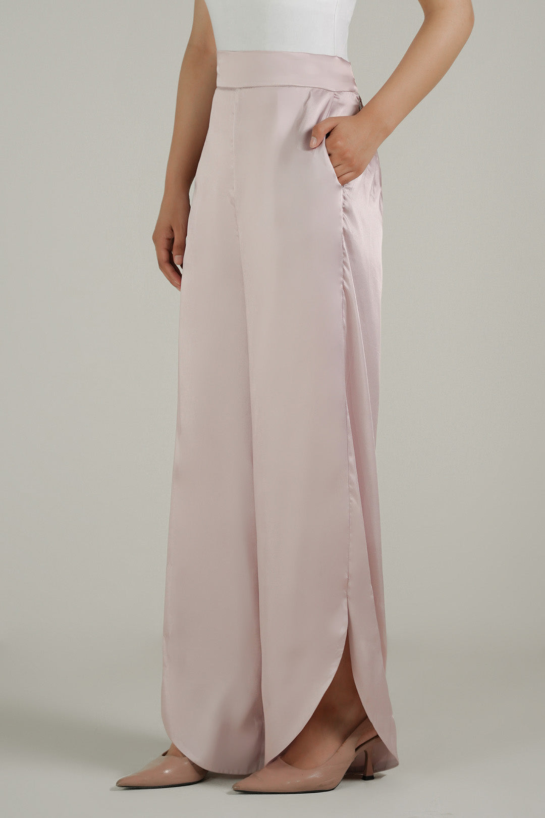 Passu Festive Edit '25 - Furaal Pants