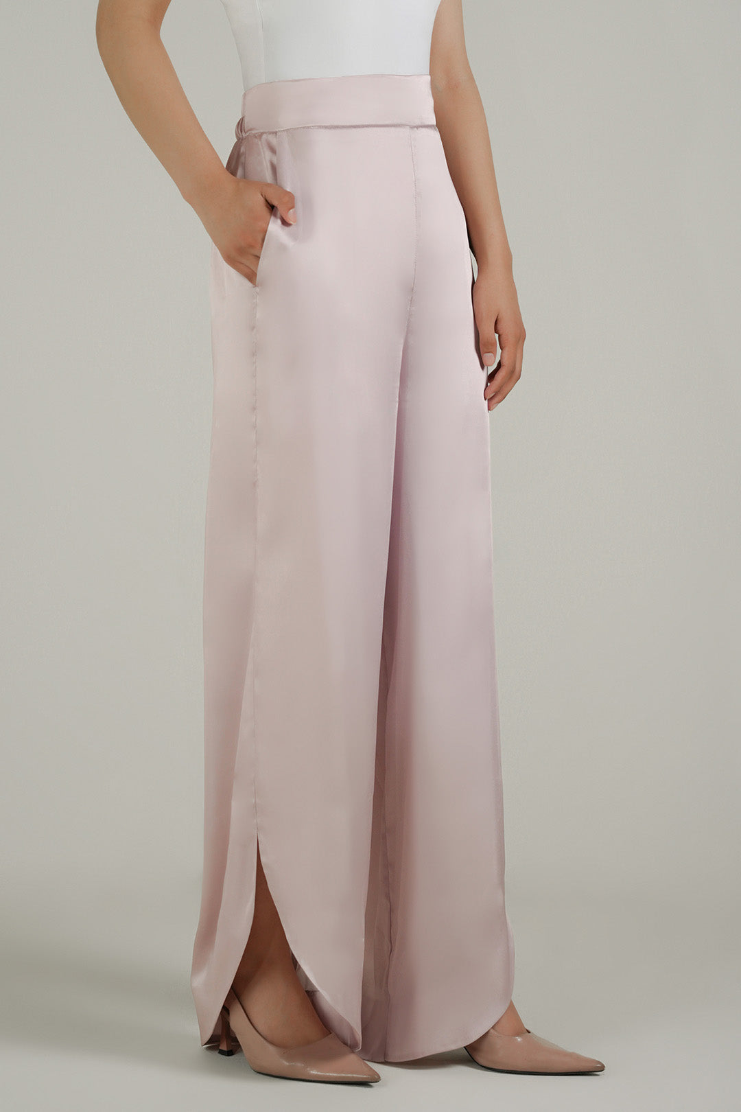 Passu Festive Edit '25 - Furaal Pants