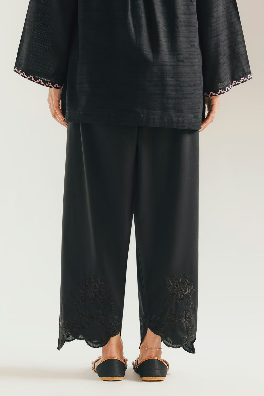 Women Casual SS '26 Drop III - SHALWAR | E7649/102/902