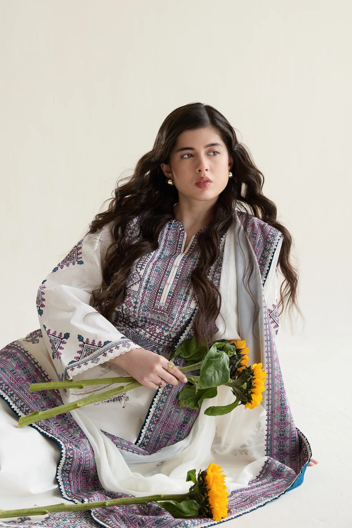Ramadan Ready to Wear '26 - OFF-WHITE LUXURY EMBROIDERED LAWN 3PCS SET (NPA3-26406)