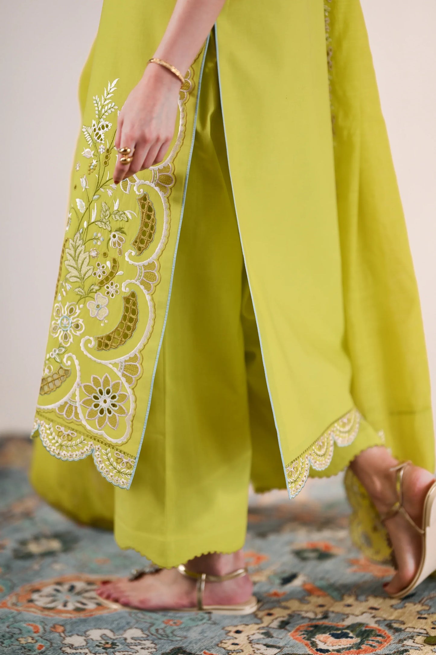 Ready To Wear SS '26 - LIME GREEN LUXURY EMBROIDERED LAWN 3PCS SET | NPA3-26416